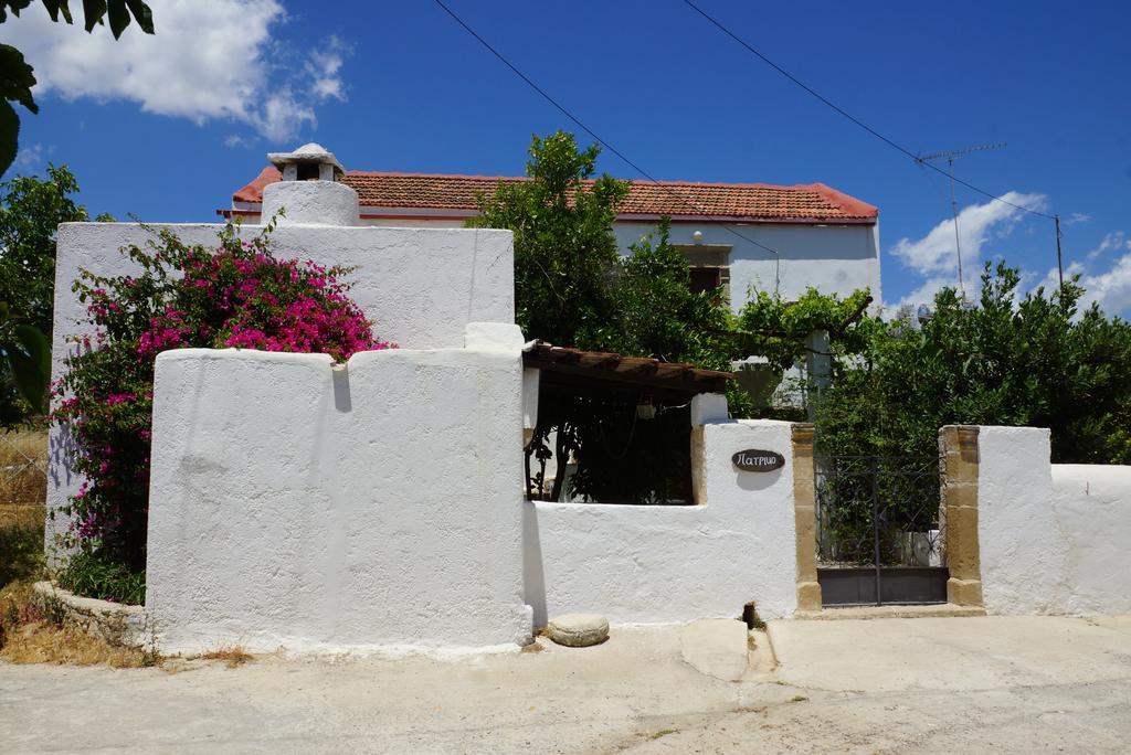 Patriko Country House Vori Bagian luar foto
