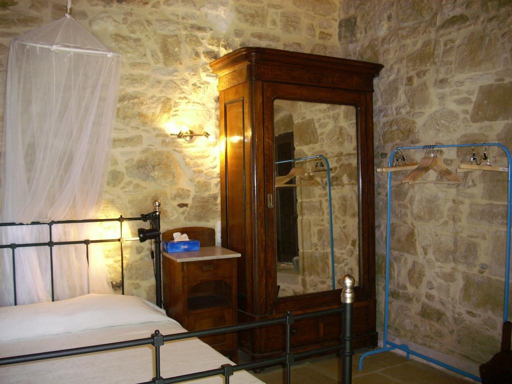 Patriko Country House Vori Ruang foto